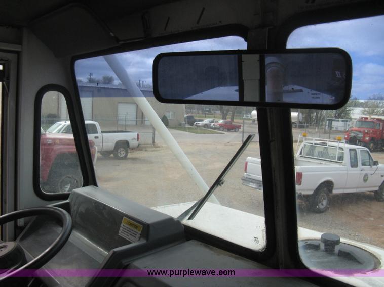 image for item B8288 1998 Elgin Pelican Series P street sweeper