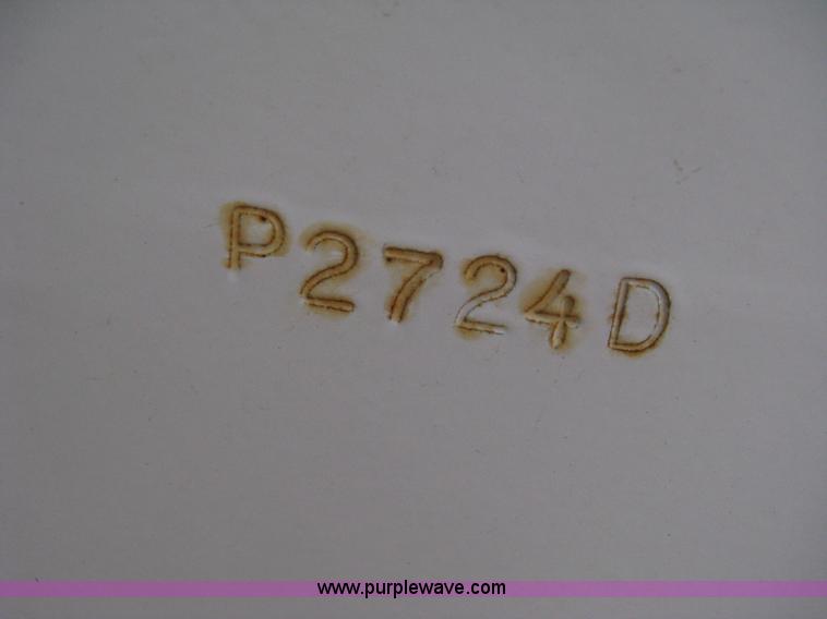 image for item B8288 1998 Elgin Pelican Series P street sweeper