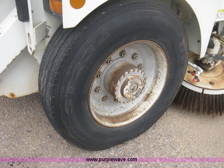 image for item B8288 1998 Elgin Pelican Series P street sweeper