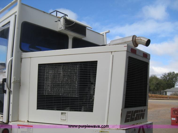 image for item B8288 1998 Elgin Pelican Series P street sweeper