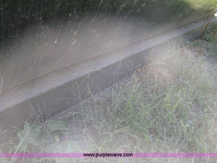 image for item B8291 Steel 4,000 gallon hydraulic agitated storage tank