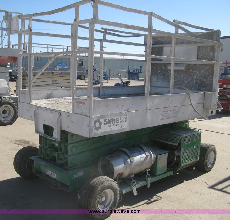 image for item B8293 1997 Mec 2558D scissor lift