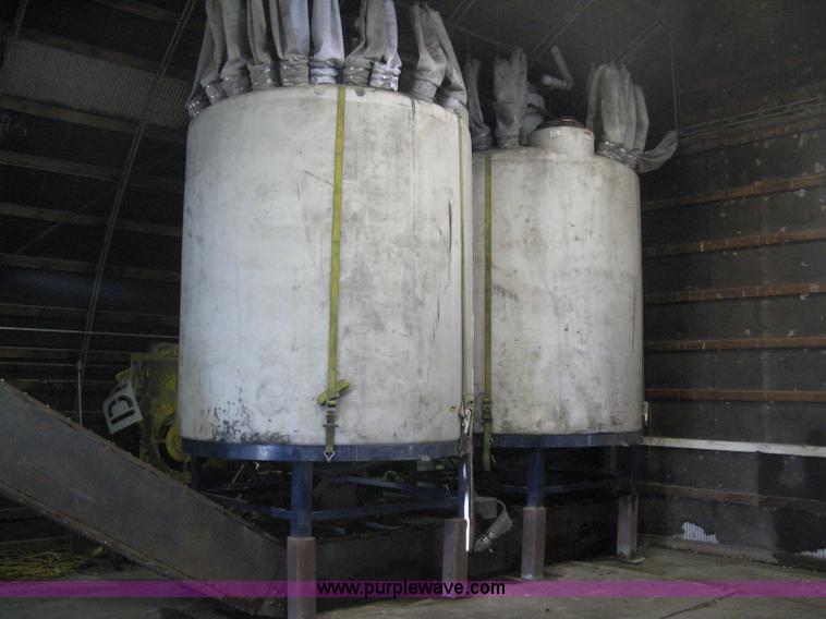 image for item B8297 Asphalt seal coating plant