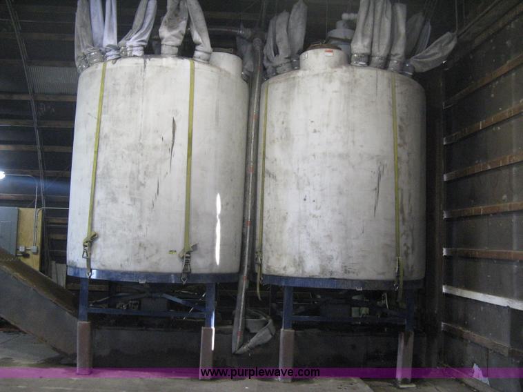 image for item B8297 Asphalt seal coating plant