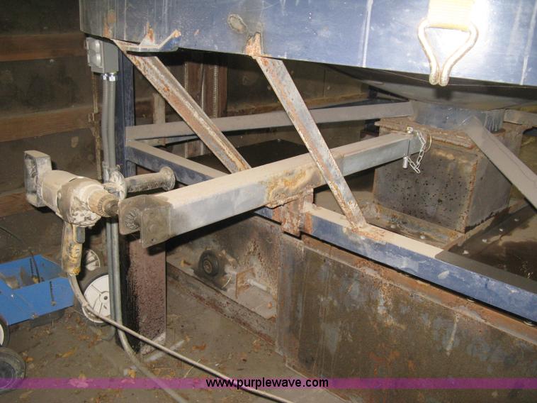 image for item B8297 Asphalt seal coating plant