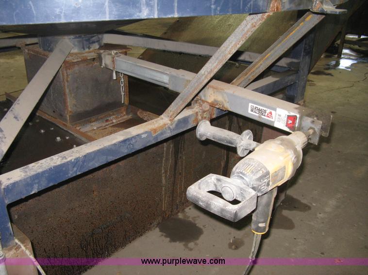 image for item B8297 Asphalt seal coating plant