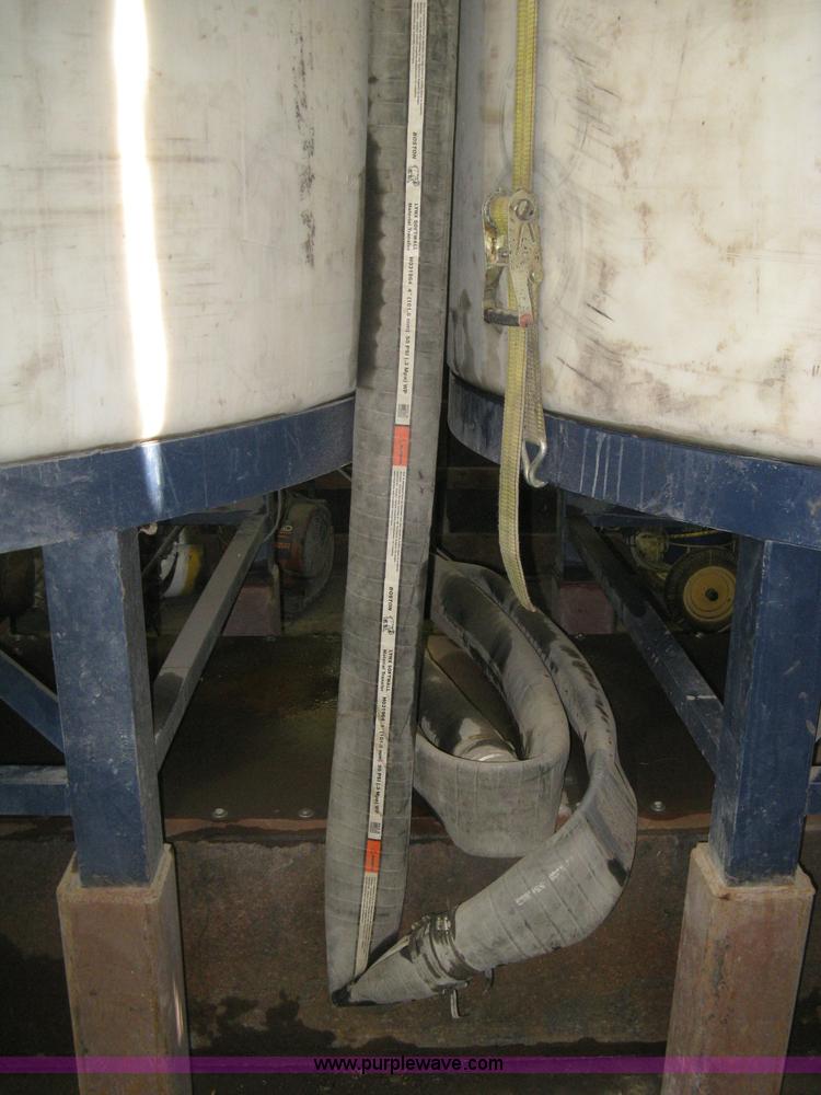 image for item B8297 Asphalt seal coating plant