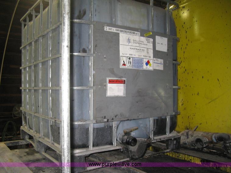 image for item B8297 Asphalt seal coating plant