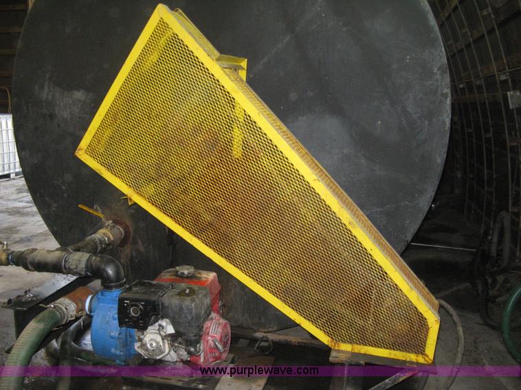 image for item B8297 Asphalt seal coating plant