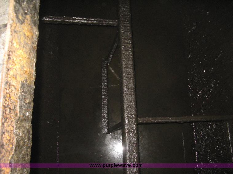 image for item B8297 Asphalt seal coating plant