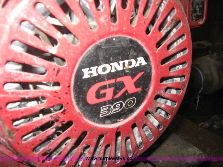 image for item B8297 Asphalt seal coating plant