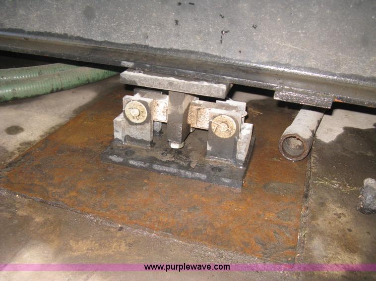 image for item B8297 Asphalt seal coating plant