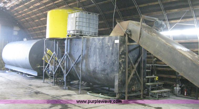 image for item B8297 Asphalt seal coating plant