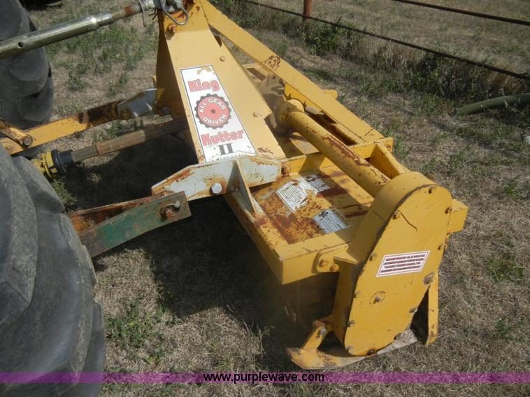 image for item D4829 Ford 345C tractor