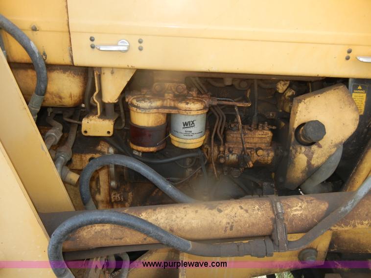 image for item D4829 Ford 345C tractor