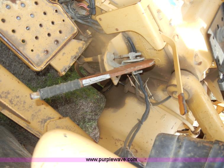 image for item D4829 Ford 345C tractor