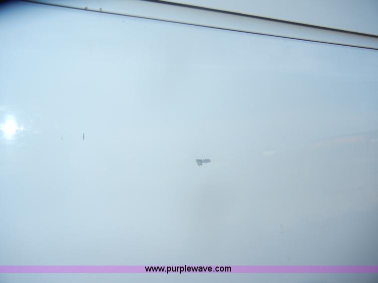 image for item D4836 2001 Chevrolet Silverado 2500HD Extended Cab pickup truck