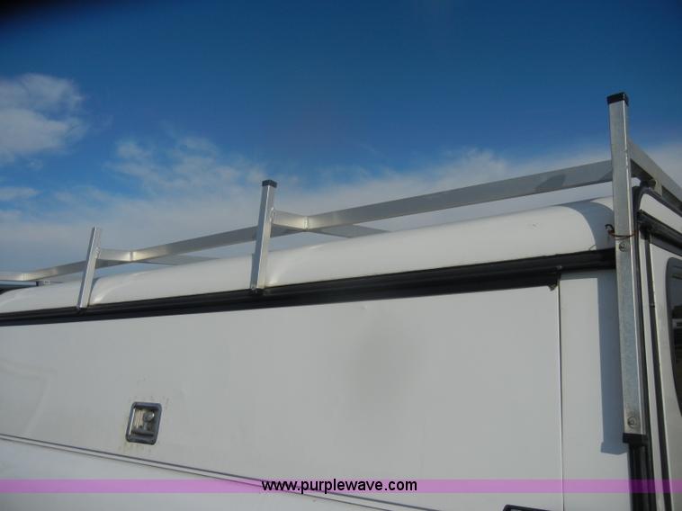 image for item D4836 2001 Chevrolet Silverado 2500HD Extended Cab pickup truck