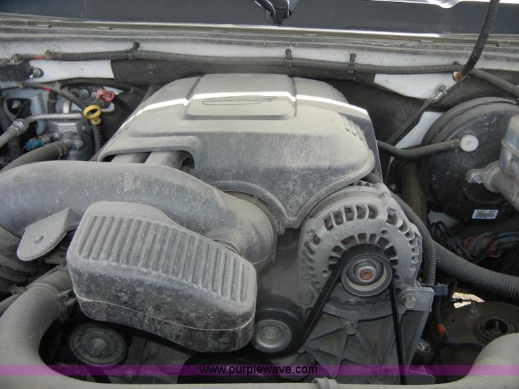 image for item D4837 2008 Chevrolet Silverado C1500 pickup truck