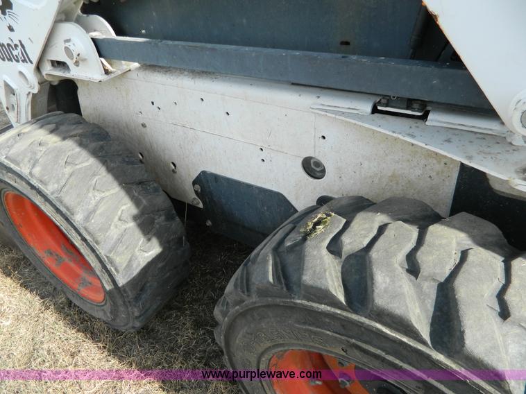 image for item D4838 2004 Bobcat S175 skid steer