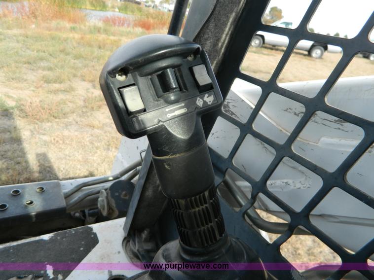 image for item D4838 2004 Bobcat S175 skid steer