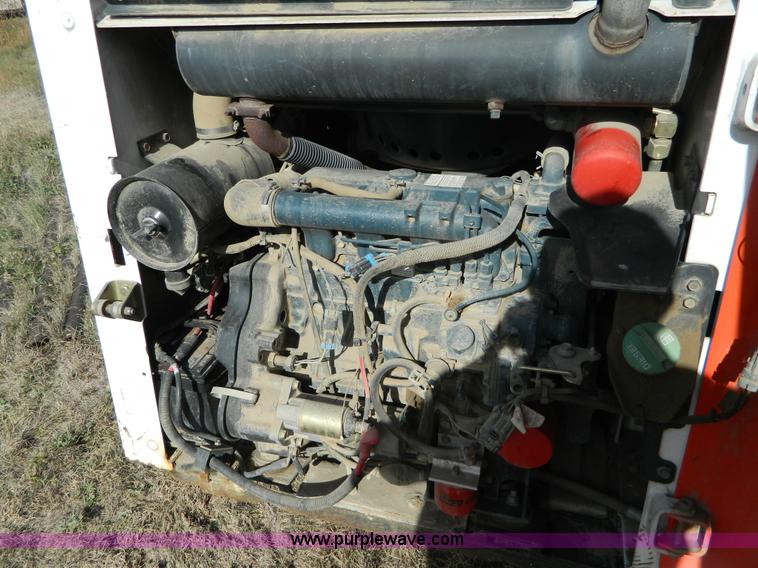 image for item D4838 2004 Bobcat S175 skid steer