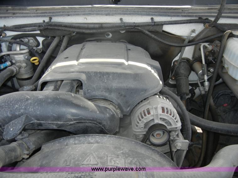 image for item D4839 2008 Chevrolet Silverado K2500HD Extended Cab pickup truck