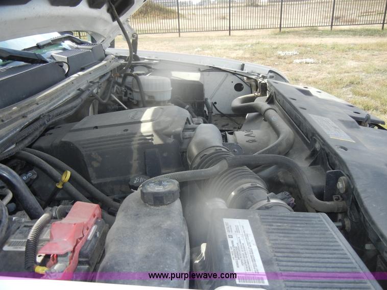 image for item D4839 2008 Chevrolet Silverado K2500HD Extended Cab pickup truck