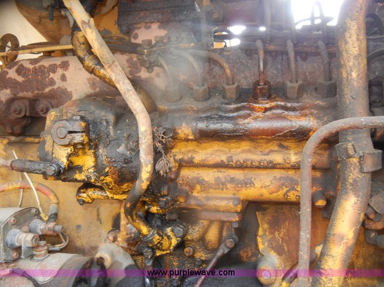 image for item D4929 1972 Caterpillar 966C wheel loader