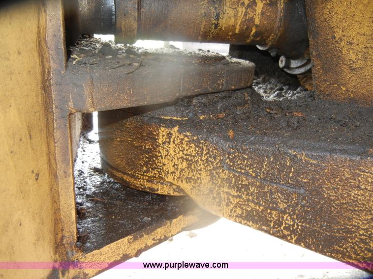 image for item D4929 1972 Caterpillar 966C wheel loader