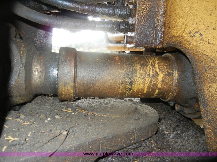 image for item D4929 1972 Caterpillar 966C wheel loader