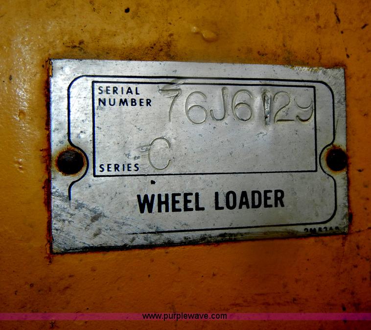 image for item D4929 1972 Caterpillar 966C wheel loader