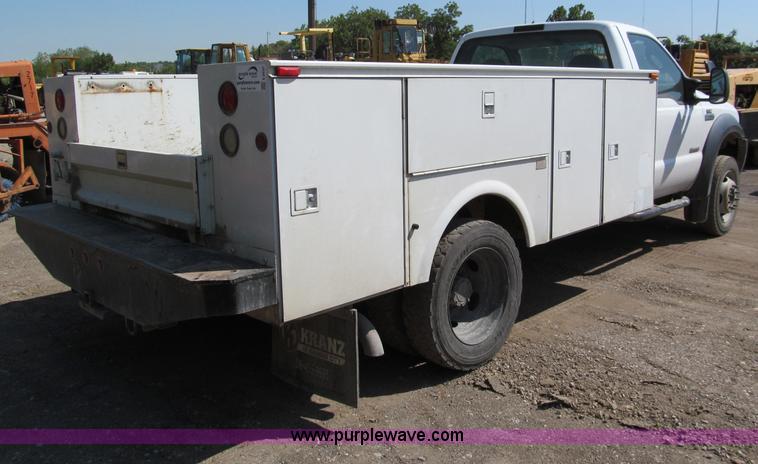 image for item E2037 2006 Ford F450 XL Super Duty service truck