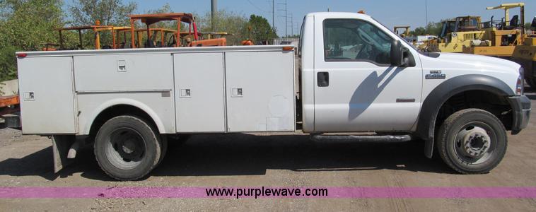 image for item E2037 2006 Ford F450 XL Super Duty service truck