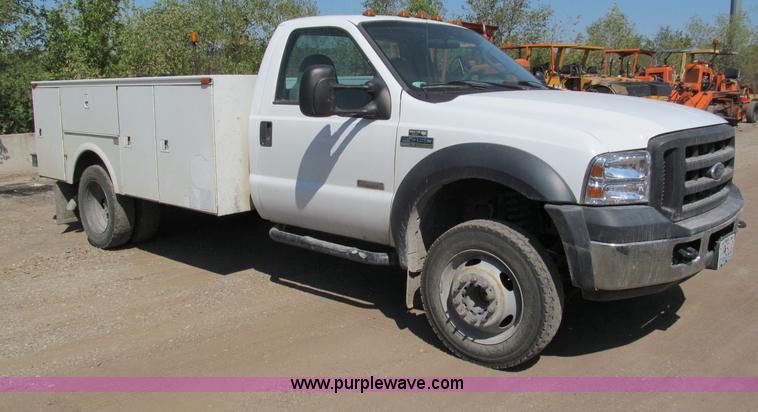image for item E2037 2006 Ford F450 XL Super Duty service truck