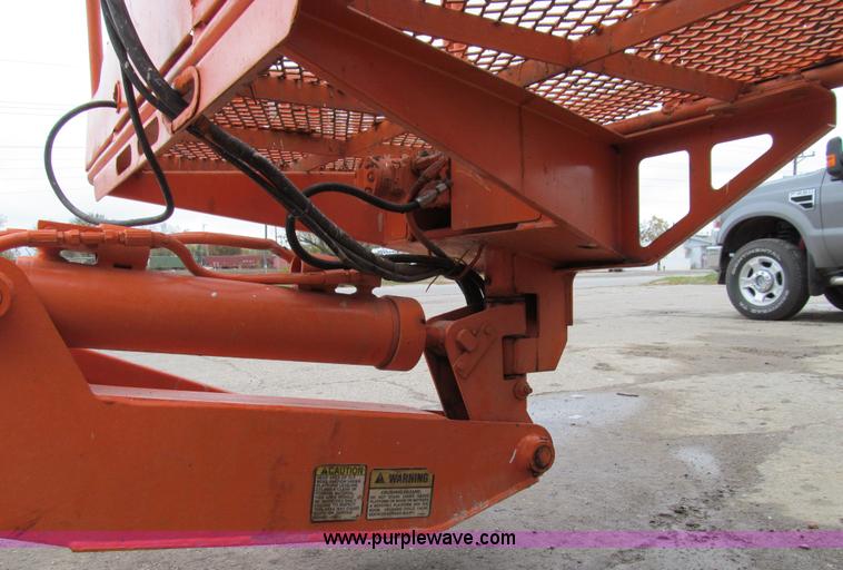 image for item E3540 1995 JLG 40HA articulating boom lift
