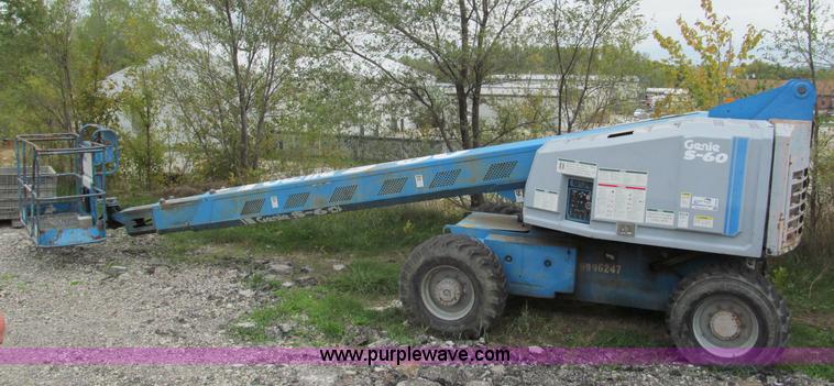 image for item E5599 1994 Genie S60 boom lift