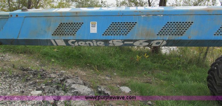 image for item E5599 1994 Genie S60 boom lift