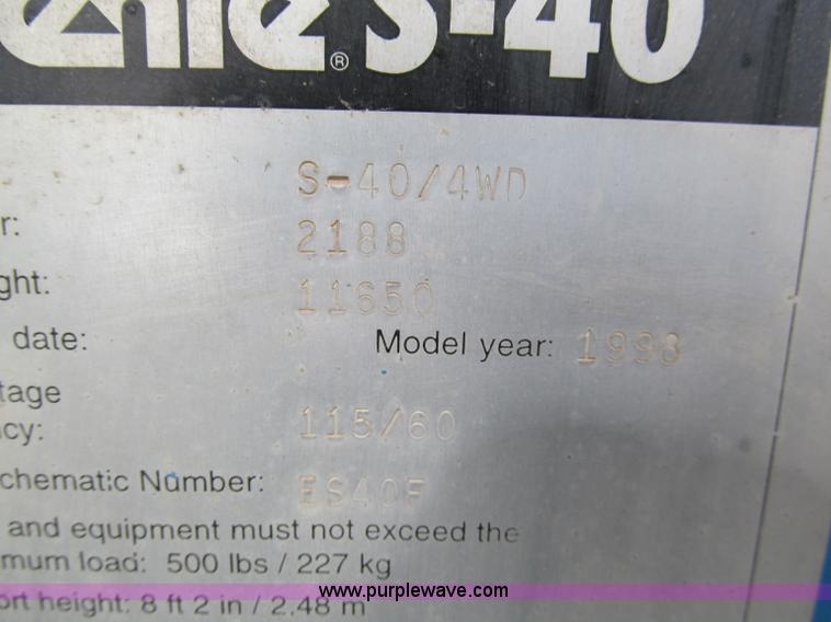 image for item E5600 1998 Genie S40 boom lift