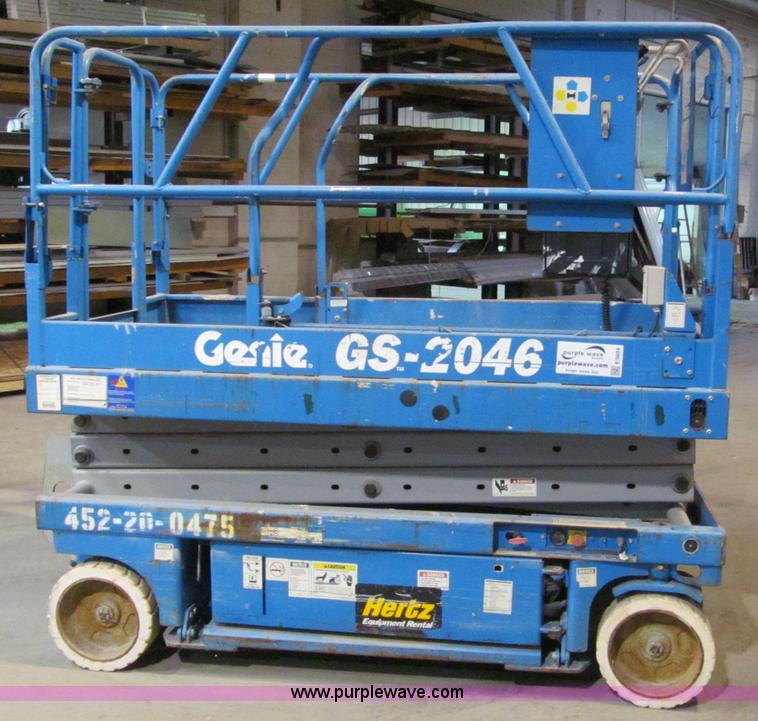 image for item E5604 Genie GS2046 scissor lift