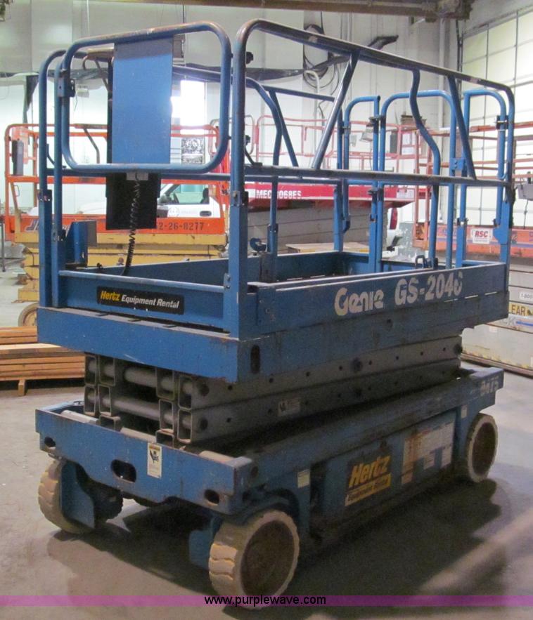 image for item E5604 Genie GS2046 scissor lift