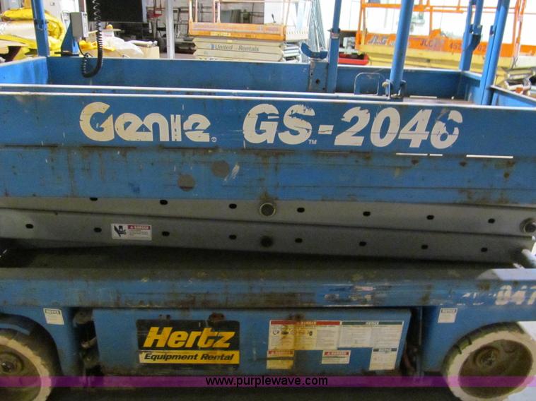 image for item E5604 Genie GS2046 scissor lift