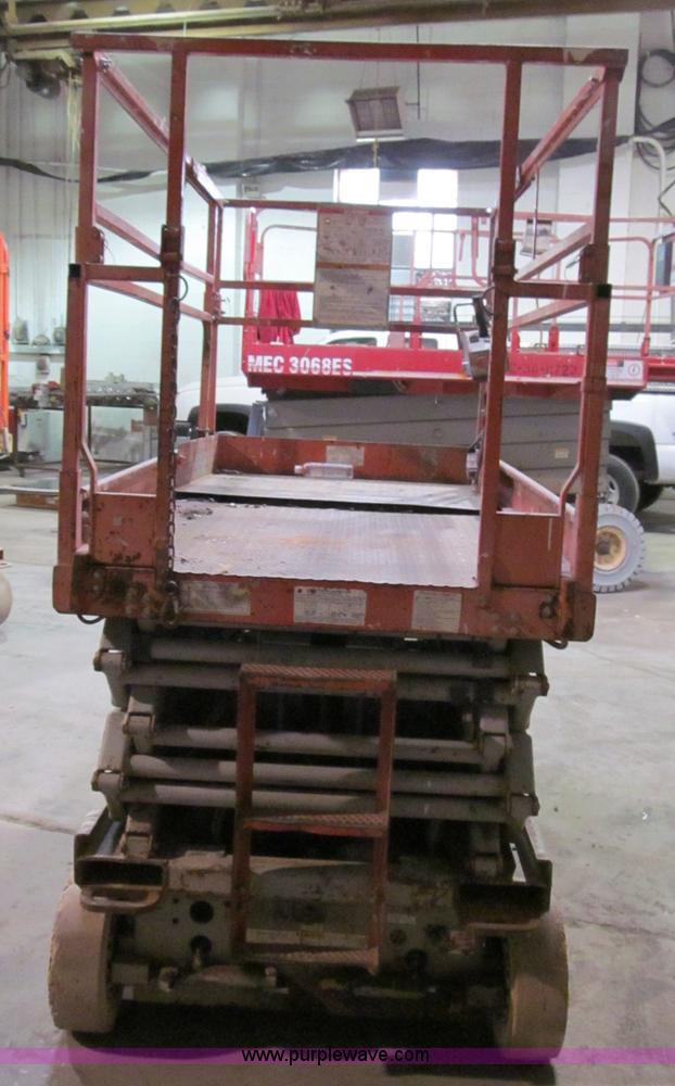 image for item E5607 Skyjack 4626 SJIII scissor lift