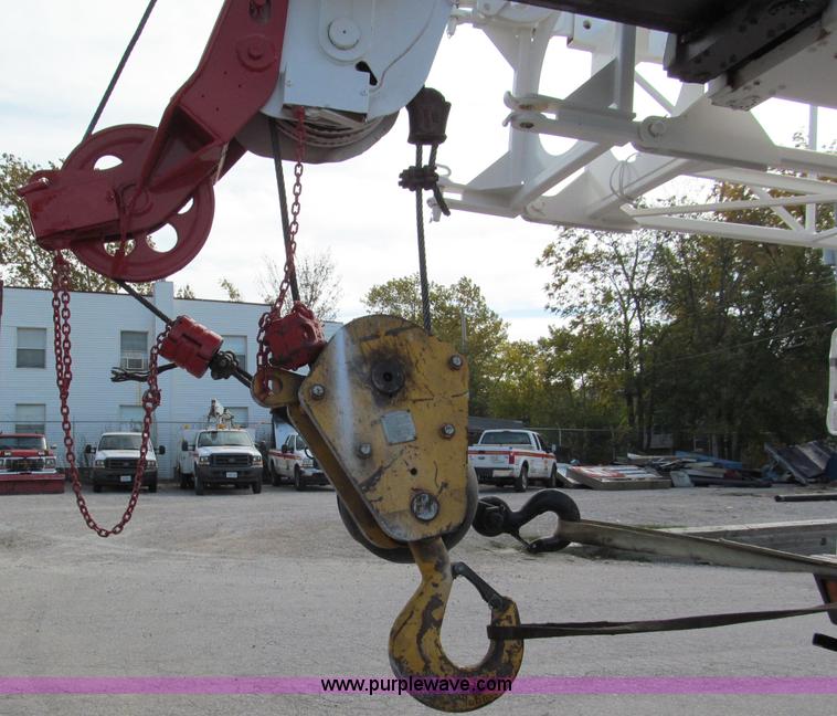 image for item E5610 1996 Koehring MCH-350D truck crane