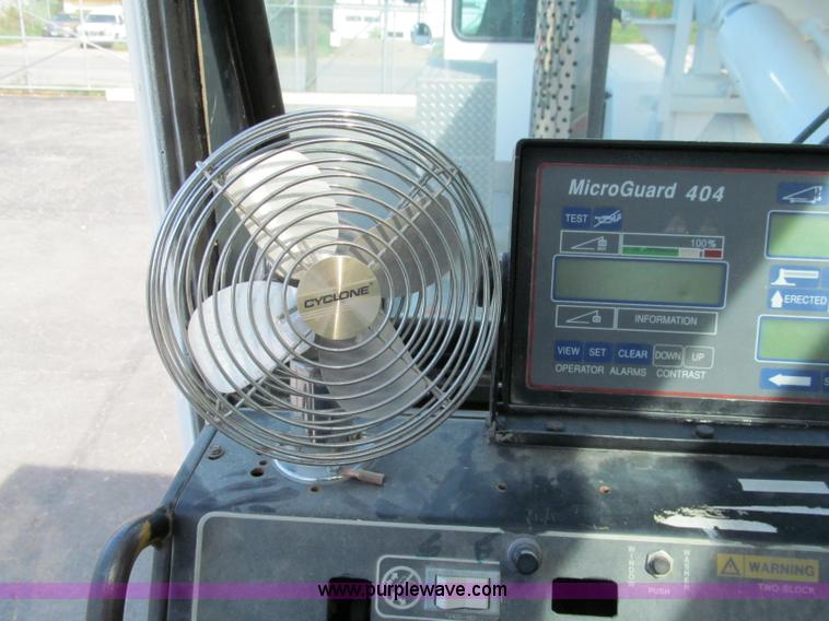 image for item E5610 1996 Koehring MCH-350D truck crane