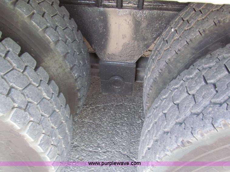 image for item E5610 1996 Koehring MCH-350D truck crane