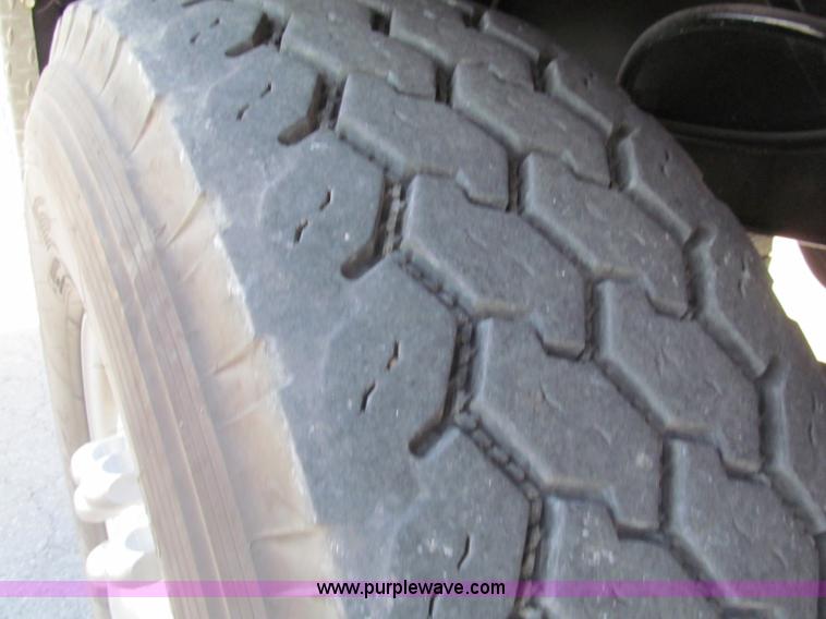 image for item E5610 1996 Koehring MCH-350D truck crane