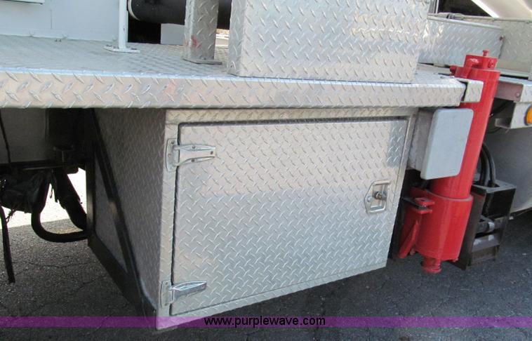 image for item E5610 1996 Koehring MCH-350D truck crane