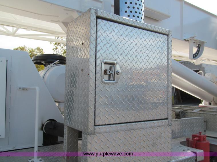 image for item E5610 1996 Koehring MCH-350D truck crane