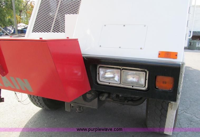 image for item E5610 1996 Koehring MCH-350D truck crane